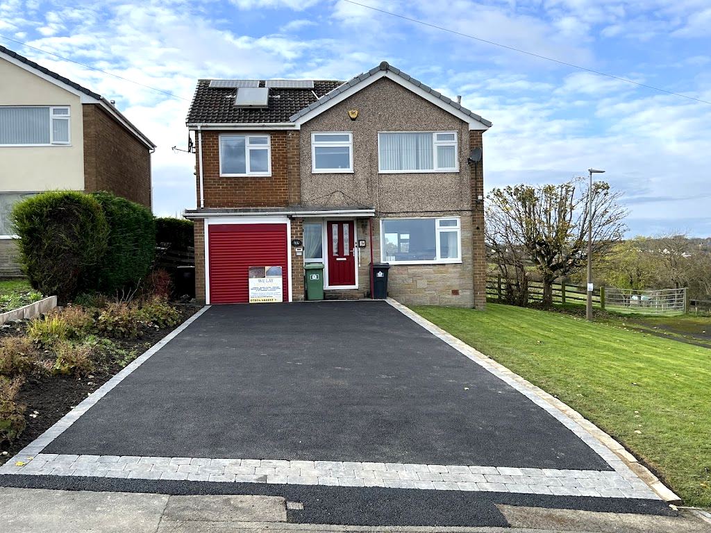 Driveway with block borders
